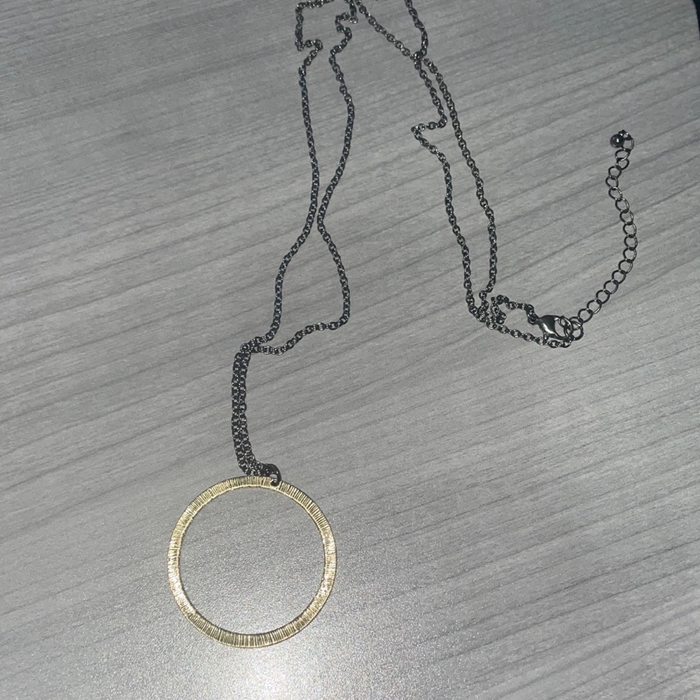 Kevia necklace